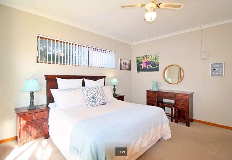 To Let 3 Bedroom Property for Rent in Heldervue Western Cape